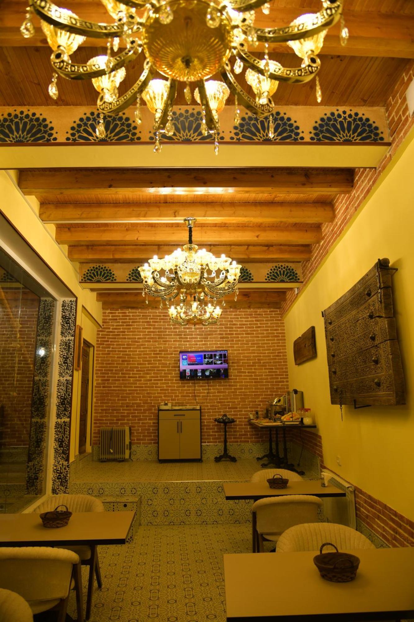 Mulberry Hotel Tashkent Exterior photo