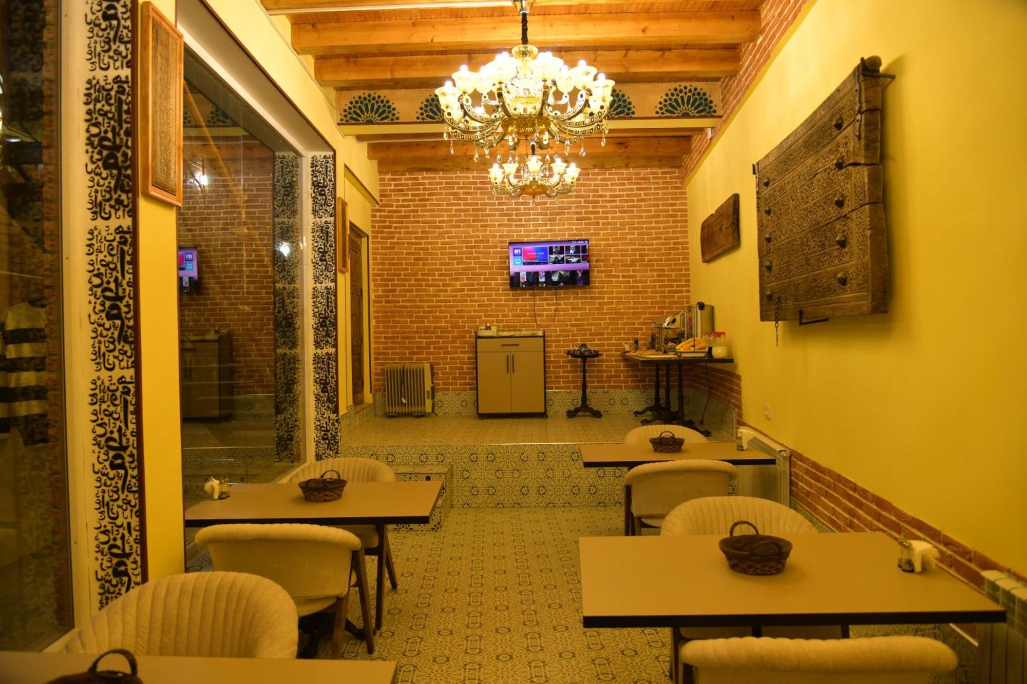 Mulberry Hotel Tashkent Exterior photo
